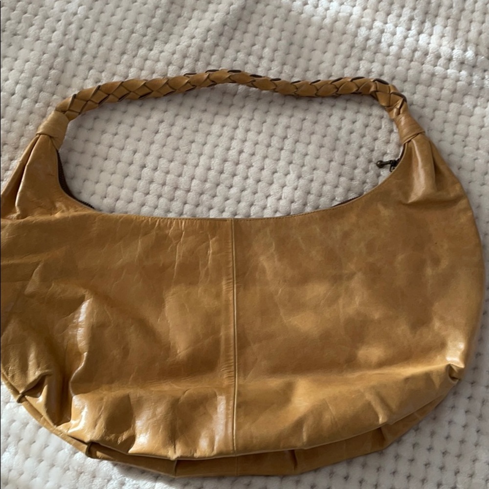 Jocasi London Studded Fab Shoulder Bag 🥰 - Picture 2 of 5